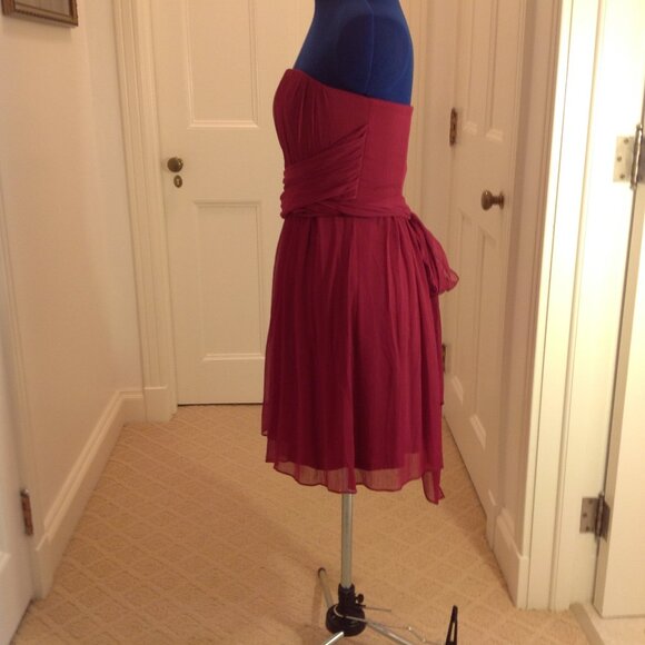 New Flirty Crimson Dress - Picture 2 of 9